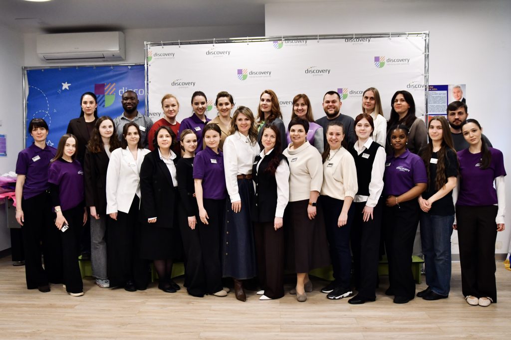 преподаватели